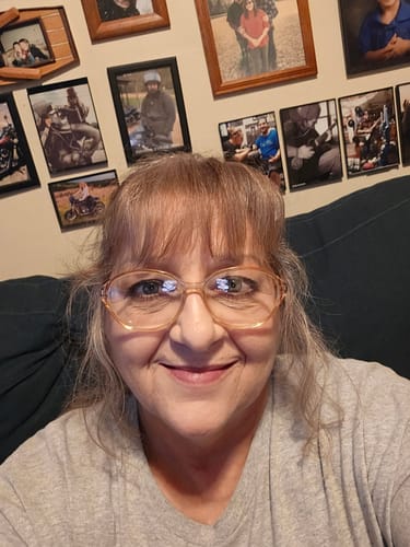 Customer photo review of Reverse-aging Adaptive Foundation